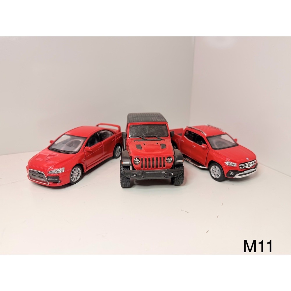 Kinsmart 1:32 Diecast Car Set Mitsubishi Evo X Jeep Wrangler Mercedes X